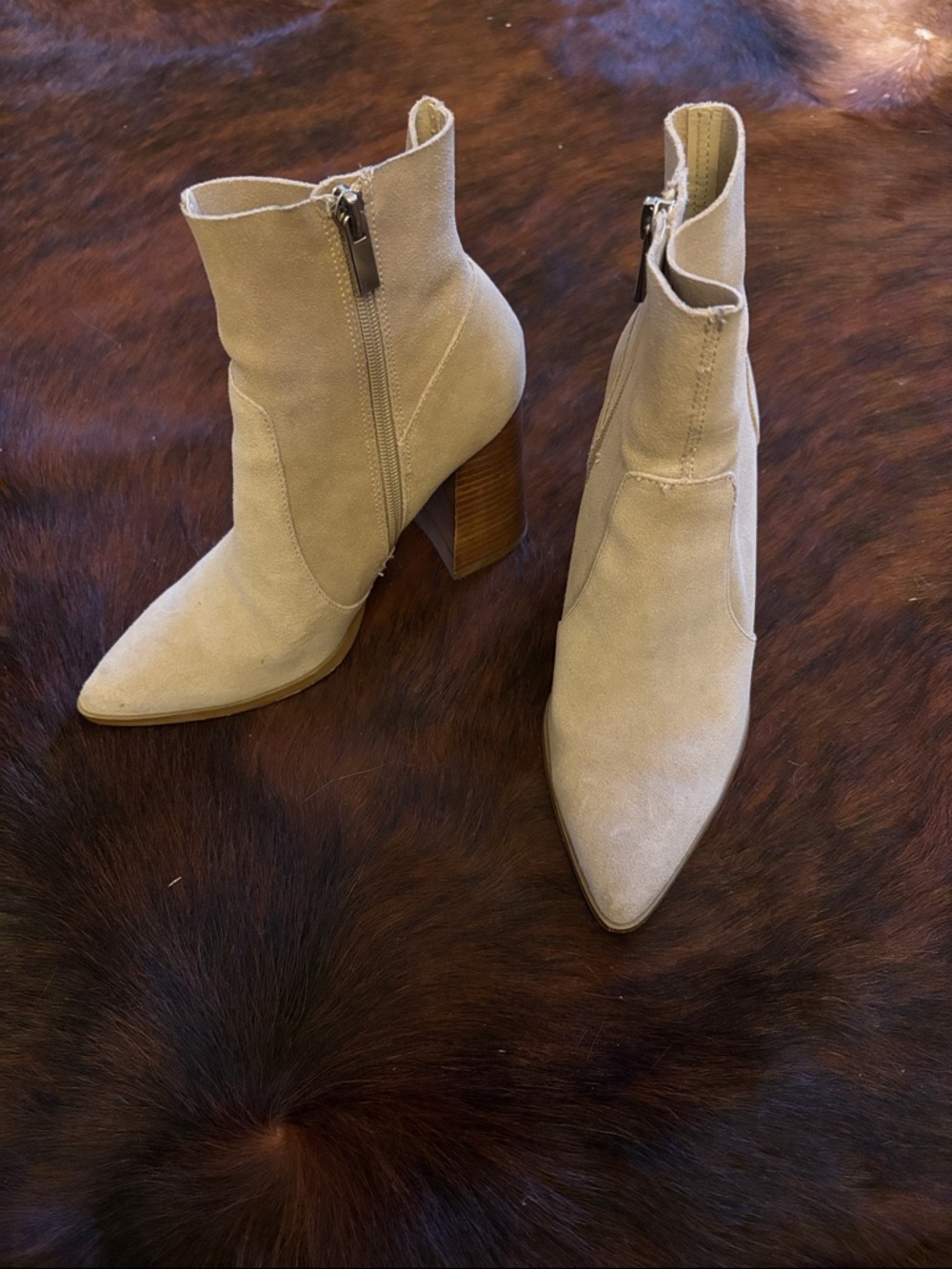 Steve Madden Beige Suede Pointed-Toe Ankle Boots